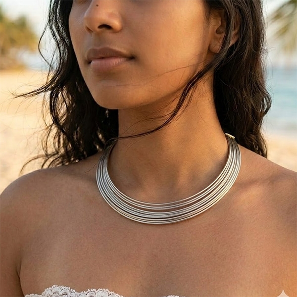 Collier indien torque ethnique en métal