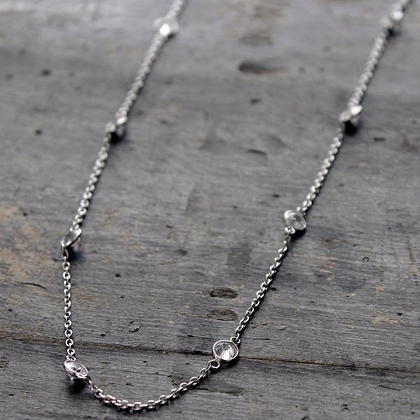 Silver and zircons Indian necklace