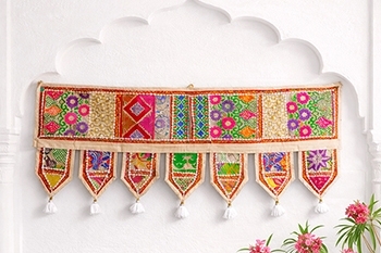 Dessus de porte indiens